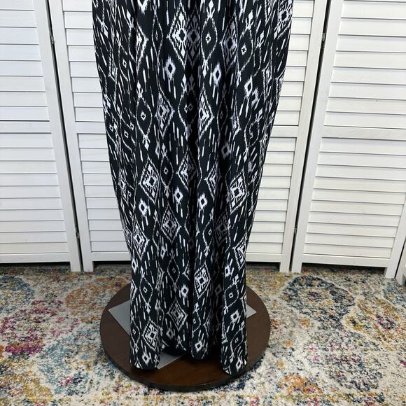 New Catherines Black White Ikat Maxi Dress Turquoise Gemstone Neck Plus Size 5X - Picture 4 of 9